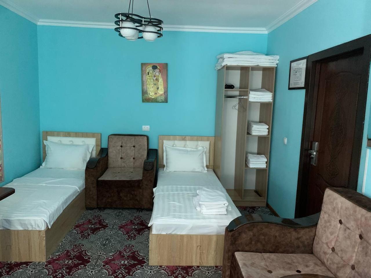 Mulberry Hotel Tasjkent Buitenkant foto