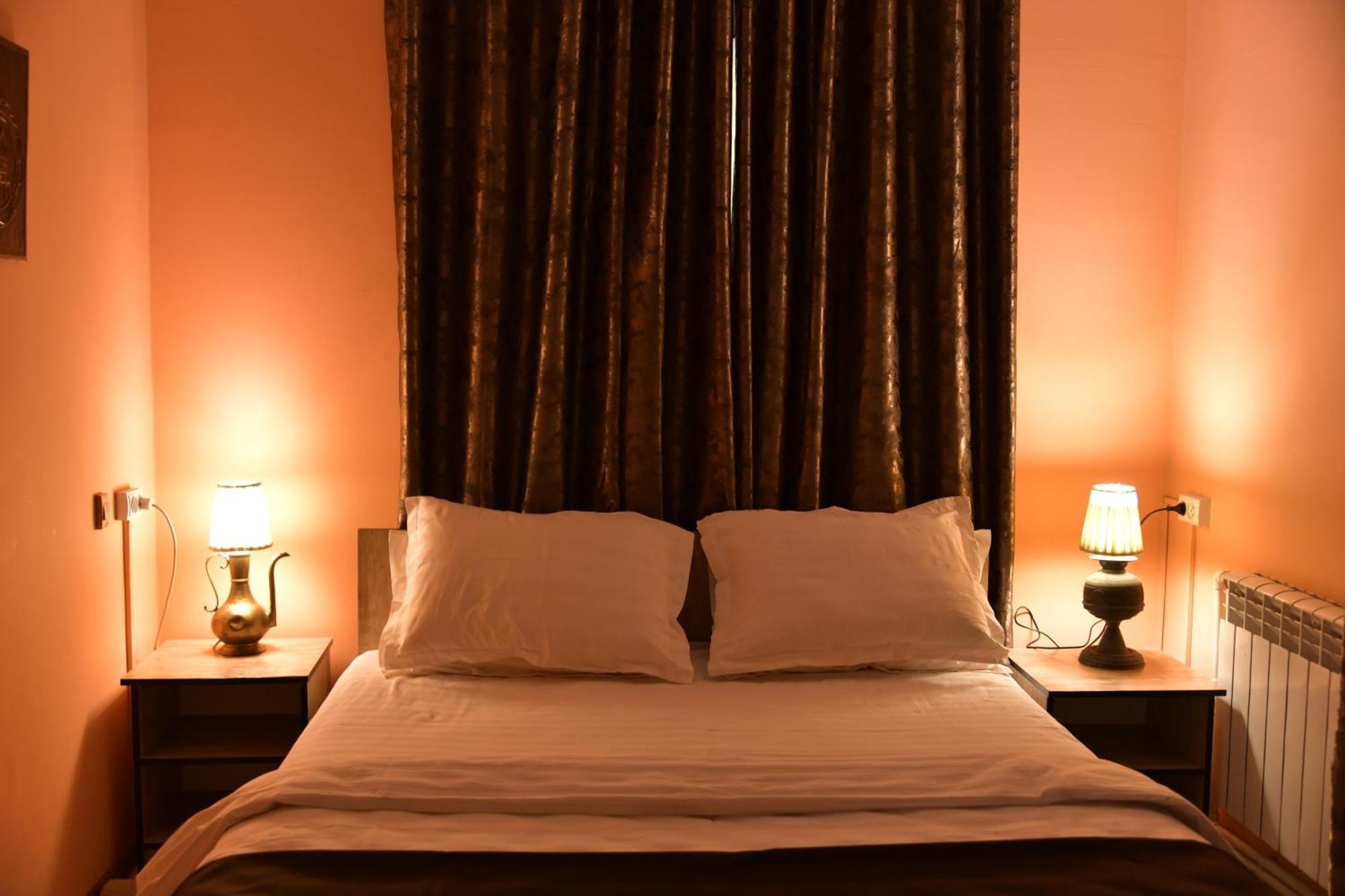 Mulberry Hotel Tasjkent Buitenkant foto